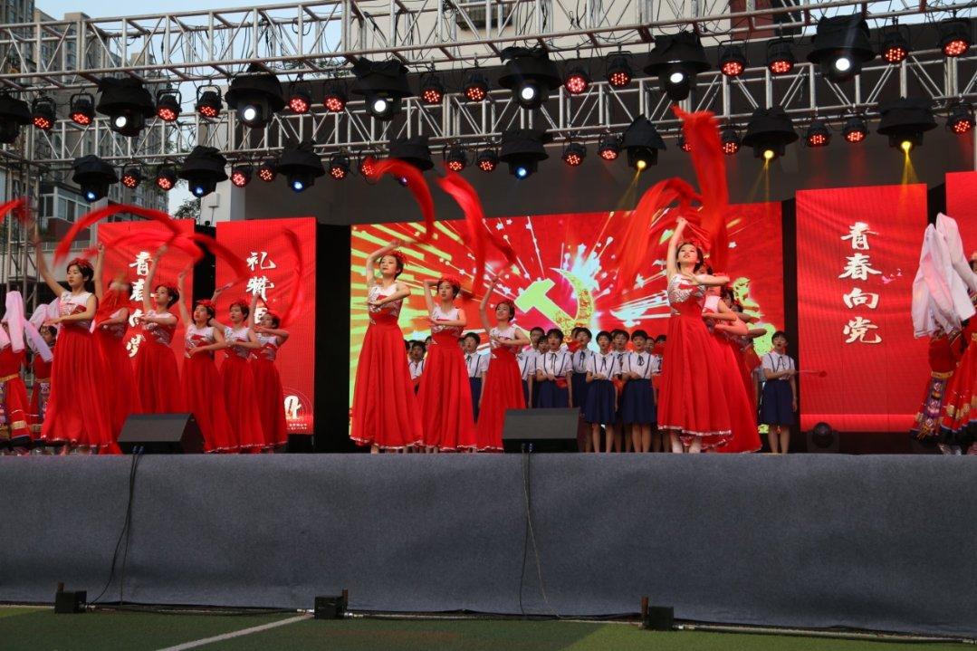 琼海市政协委员联系界别群众工作站（文化艺术界、体育界、新闻出版界）揭牌成立
